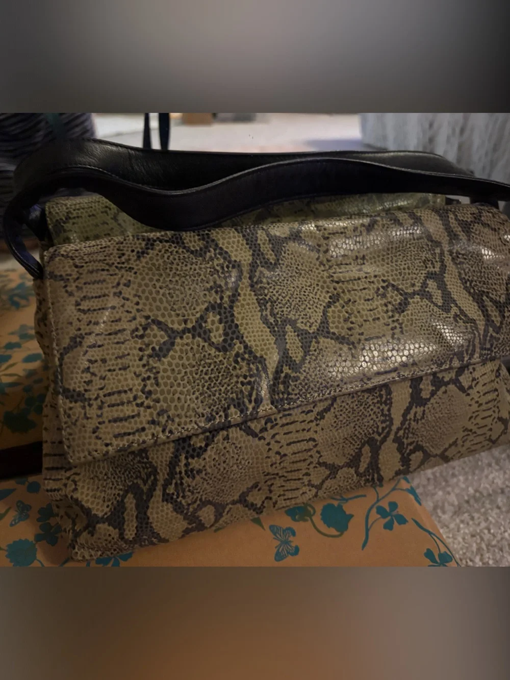 Maxx New York Snake-Print purse in Olive and Black purse - Picture 3 of 11